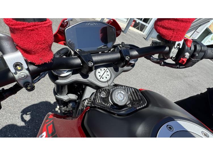 DUCATI MONSTER 937