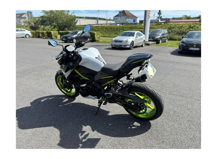 KAWASAKI Z 900